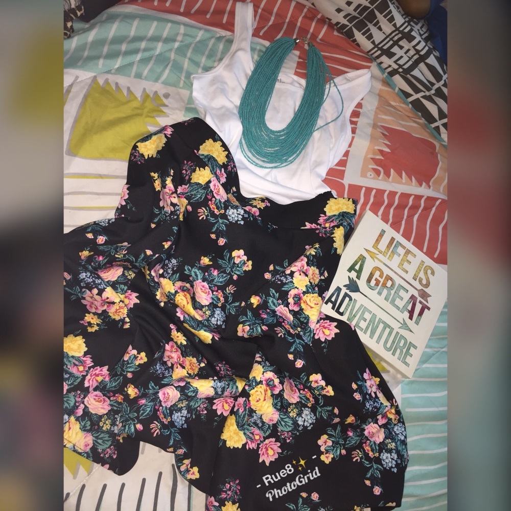 Ashley Nell Tipton Flower Skirt 🌸🌼🌻🌺🥀🌷💐